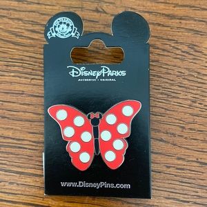 Minnie Mouse Butterfly Disney Pin new